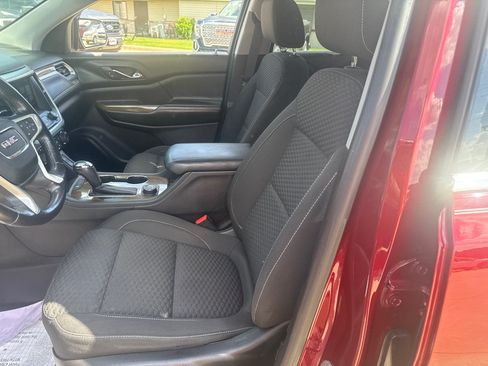 Used 2018 GMC Acadia SLE w/ LPO, Protection Package AWD/4WD image 18