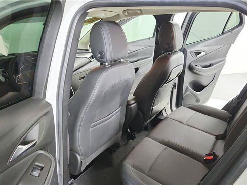 Used 2021 Buick Encore GX Preferred w/ Cold Weather Comfort Package FWD image 16