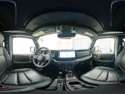 Used 2024 Jeep Wrangler High Altitude image 35