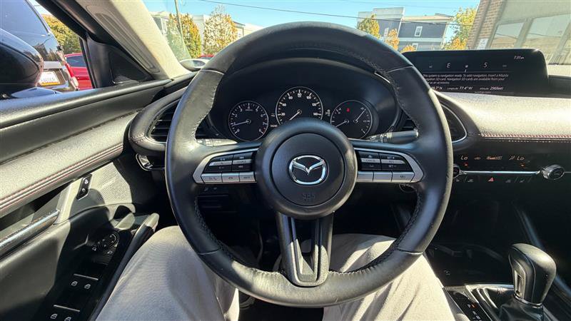 Used 2023 MAZDA MAZDA3 s FWD image 30