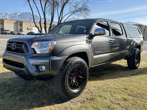 Used 2013 Toyota Tacoma 4x4 Double Cab image 12