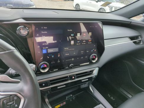 Used 2024 Lexus RX 350 Premium w/ Convenience Package FWD image 9