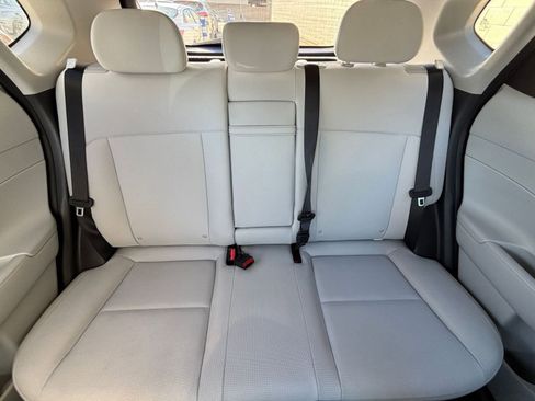 Used 2025 Hyundai Kona SEL image 38