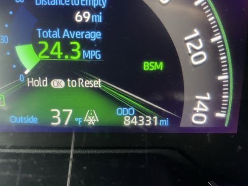 Used 2019 Toyota RAV4 Limited image 25