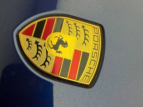 Used 2020 Porsche Taycan 4S AWD/4WD image 23