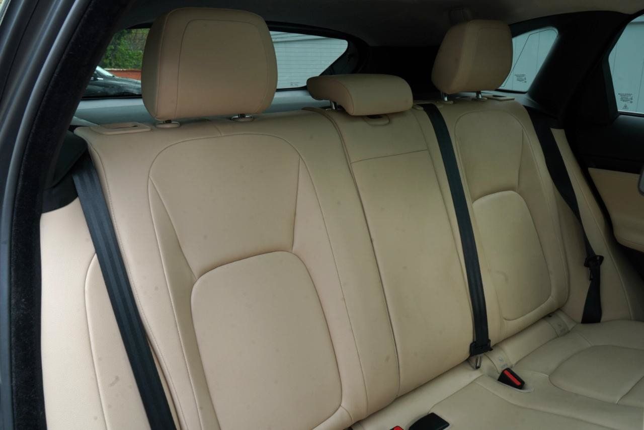 Used 2020 Jaguar F-PACE Premium AWD/4WD image 59