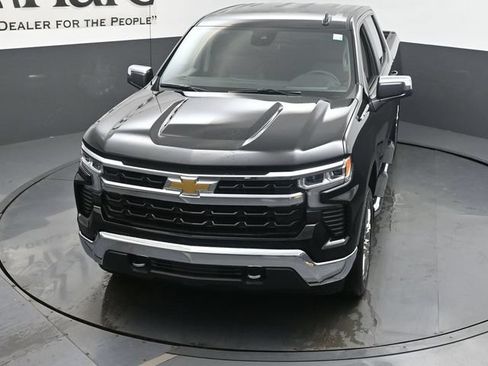 New 2026 Chevrolet Silverado 1500 LT w/ Leather Package AWD/4WD image 24