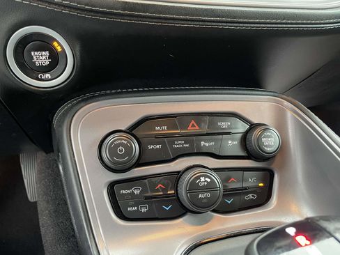 Used 2023 Dodge Challenger GT w/ Plus Package image 13