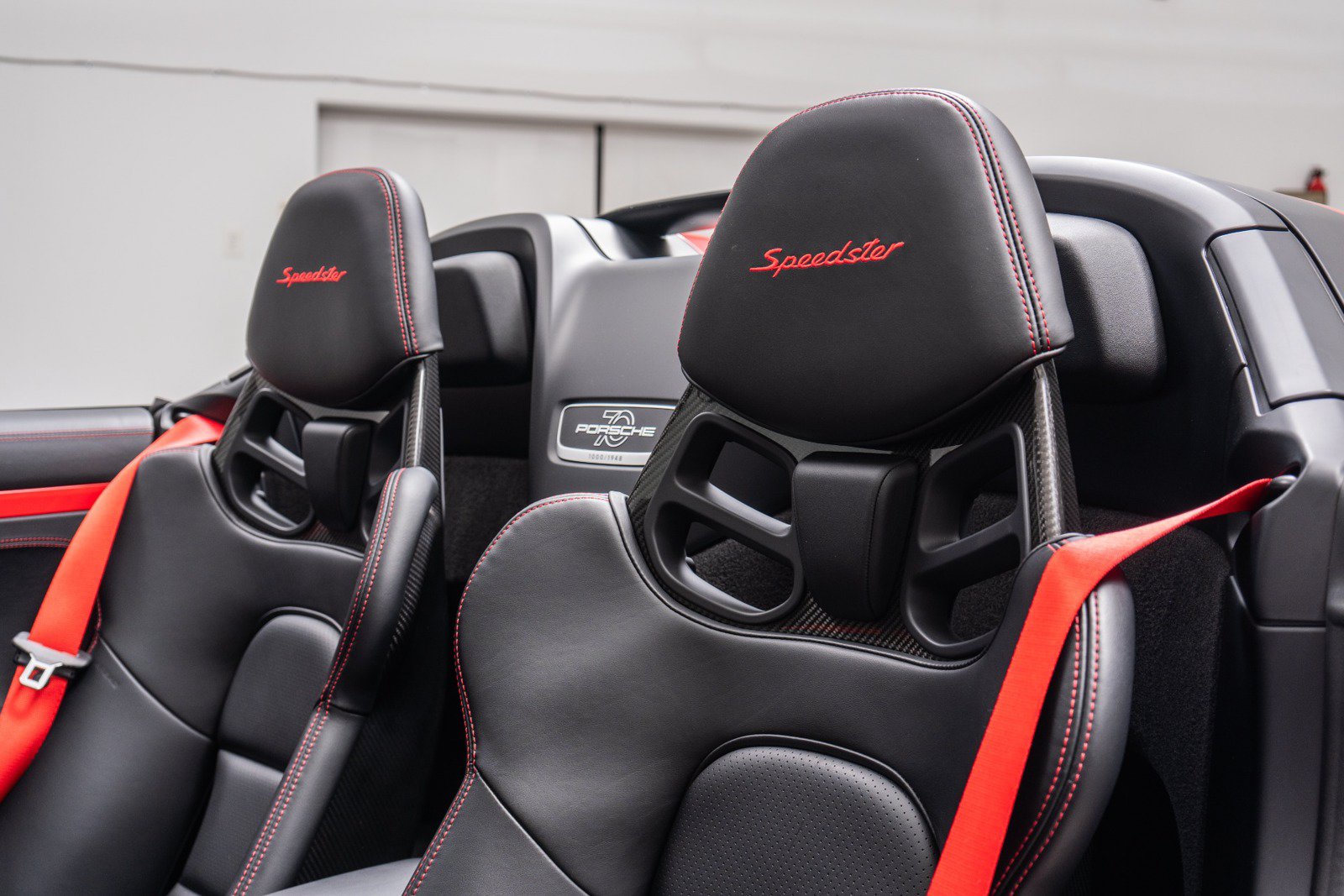 Used 2019 Porsche 911 Speedster RWD image 27