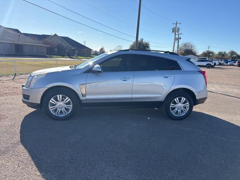 Used 2013 Cadillac SRX Base image 2