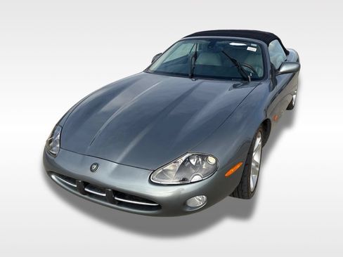 Used 2004 Jaguar XK8 Convertible RWD image 1
