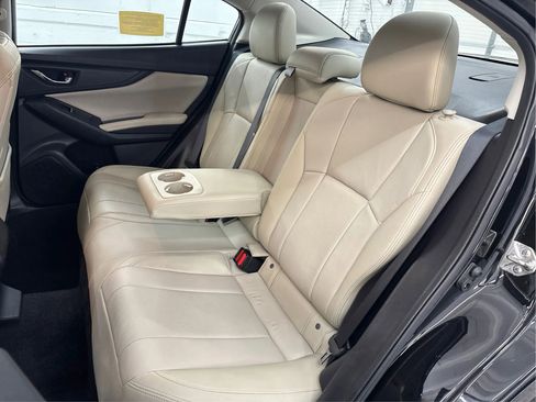 Used 2017 Subaru Impreza 2.0i Limited image 14