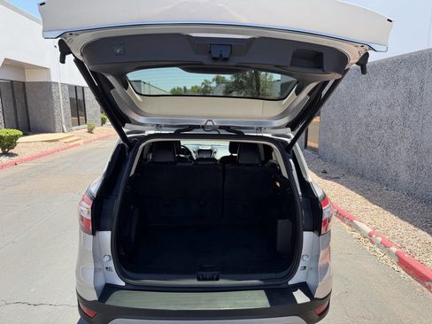 Used 2018 Ford Escape SEL AWD/4WD image 14