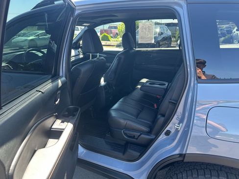 Used 2023 Honda Passport TrailSport image 14