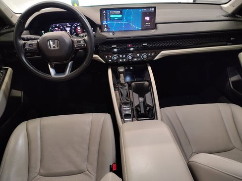 Used 2024 Honda Accord Touring image 15