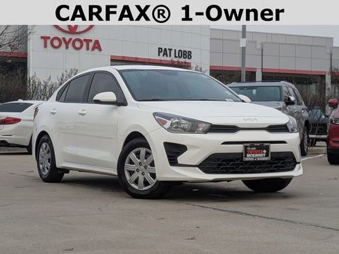 Used 2023 Kia Rio S image 2