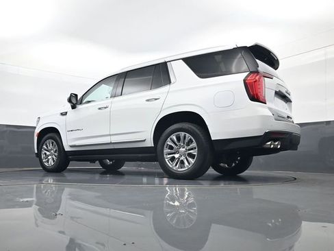 Used 2023 GMC Yukon Denali AWD/4WD image 28