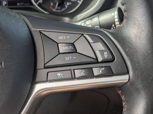 Used 2020 Nissan Sentra SR FWD image 17