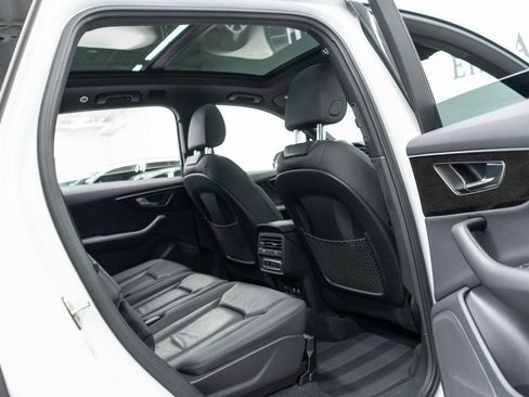 Used 2023 Audi Q7 2.0T Premium w/ Convenience Package AWD/4WD image 14