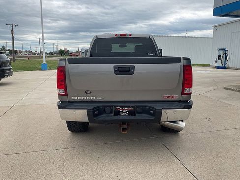 Used 2009 GMC Sierra 2500 SLT w/ SLT Convenience Package AWD/4WD image 7