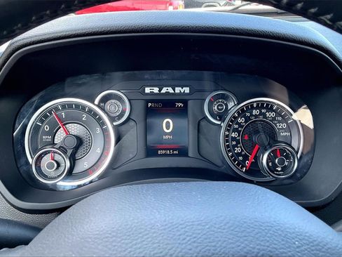 Used 2024 RAM 3500 Big Horn image 15