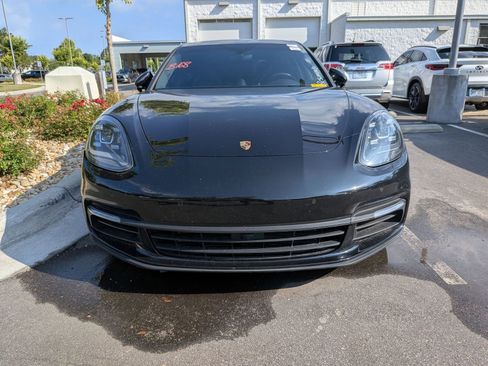 Used 2020 Porsche Panamera RWD image 6