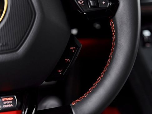Used 2023 Lamborghini Huracan Tecnica RWD image 64