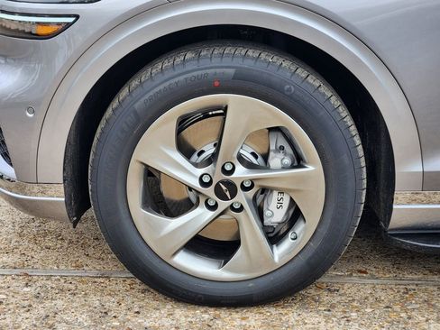 New 2026 Genesis GV70 2.5T Advanced image 7