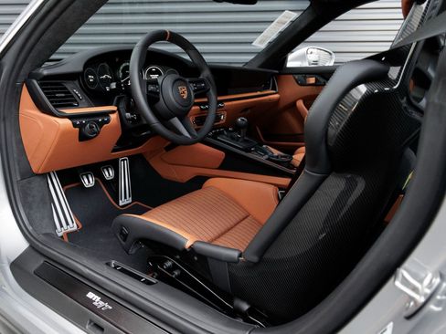 Used 2024 Porsche 911 S/T image 4