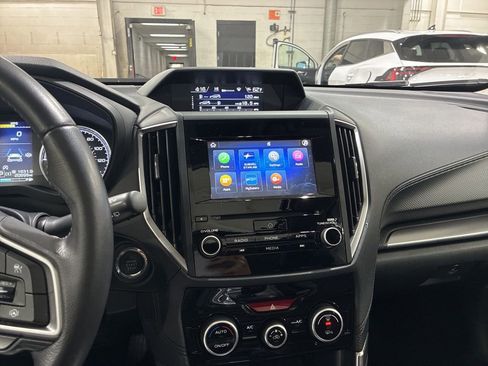 Used 2022 Subaru Forester Premium image 26