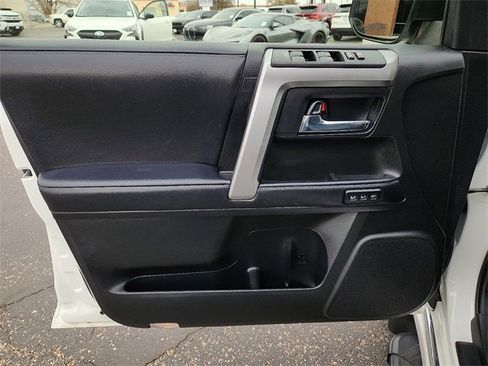 Used 2022 Toyota 4Runner Limited image 13