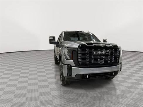 New 2026 GMC Sierra 3500 Denali Ultimate image 2