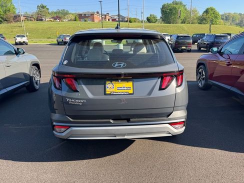 New 2026 Hyundai Tucson SE FWD image 16