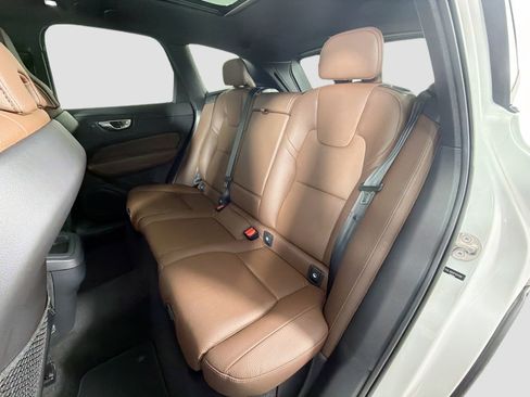 Certified 2023 Volvo XC60 B5 Plus w/ Protection Package Premier image 26