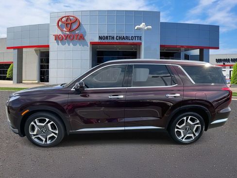 Used 2023 Hyundai Palisade Limited w/ Cargo Package image 6