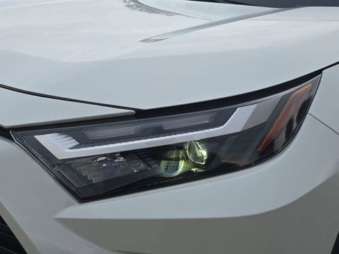 Certified 2022 Toyota RAV4 XLE Premium image 32