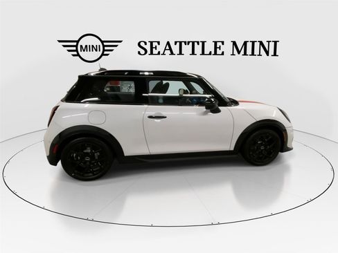 New 2026 MINI Cooper S image 12