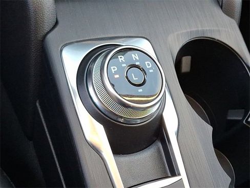 New 2026 Ford Escape SE image 10