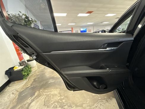 Used 2019 Toyota Camry XSE w/ Carpet Mat Package FWD image 22