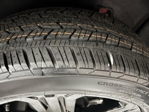 New 2026 GMC Acadia Elevation w/ Black Edition image 7