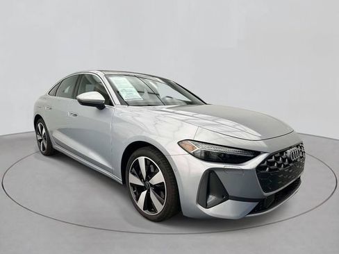 Used 2025 Audi A5 2.0T Premium w/ Premium Plus AWD/4WD image 5