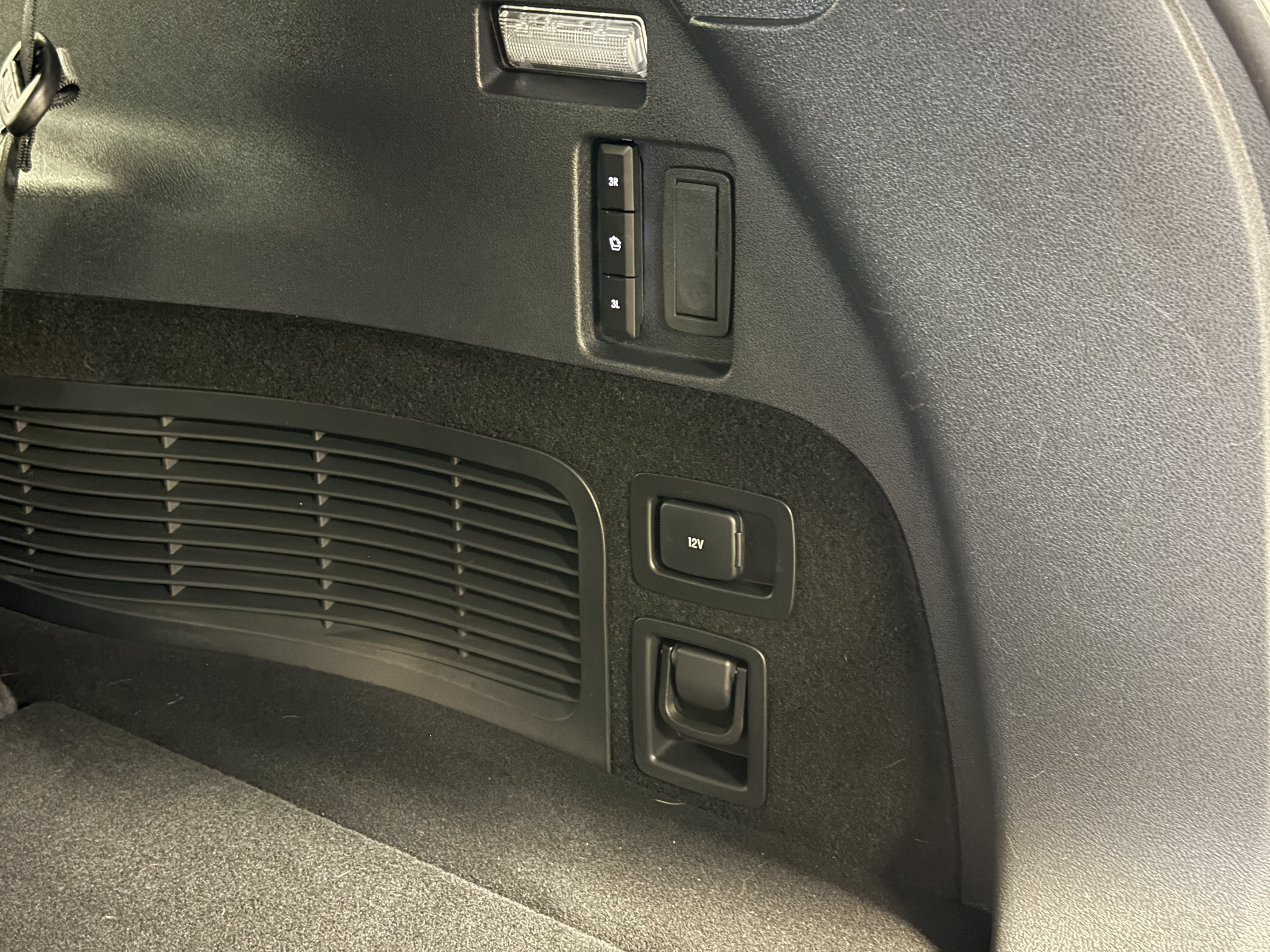 Used 2025 Lincoln Aviator Black Label AWD/4WD image 28