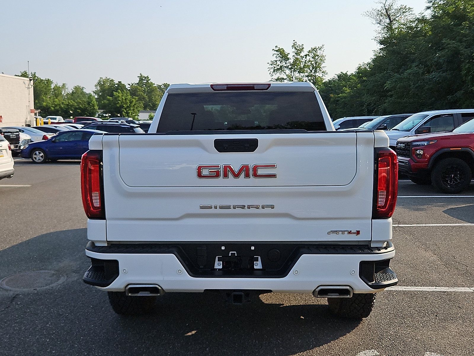 Certified 2025 GMC Sierra 1500 AT4 AWD/4WD image 5
