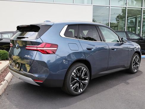 New 2026 BMW X3 xDrive30i w/ Premium Package AWD/4WD image 7