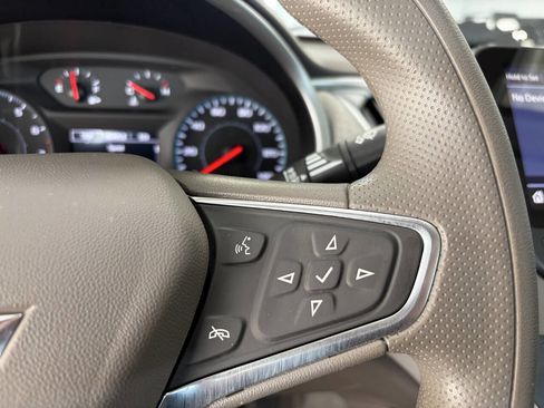 Used 2023 Chevrolet Malibu LS image 17