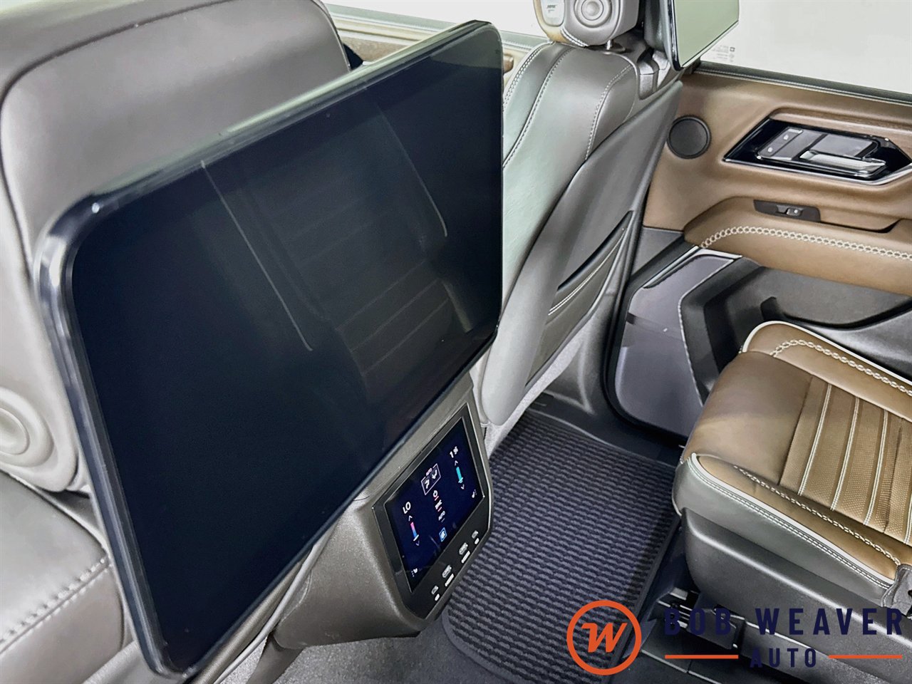 New 2026 GMC Yukon Denali Ultimate AWD/4WD image 31