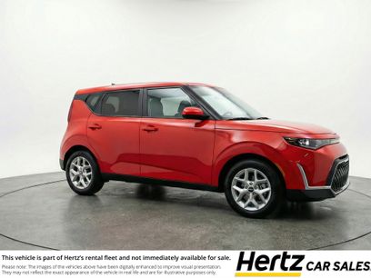 Used 2025 Kia Soul LX w/ LX Technology Package