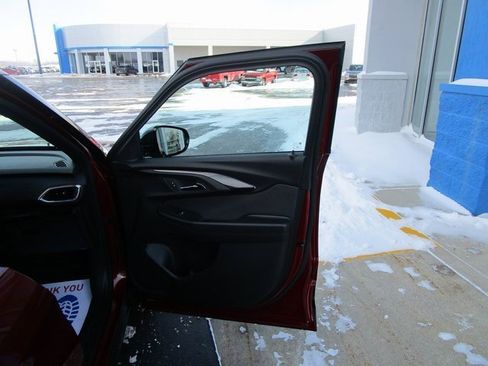 Certified 2023 Chevrolet TrailBlazer RS w/ Convenience Package image 26