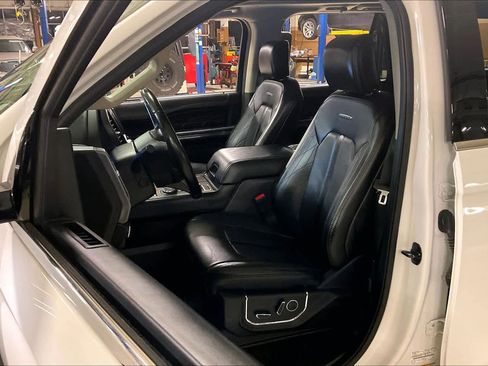 Used 2020 Ford Expedition Max Platinum image 7