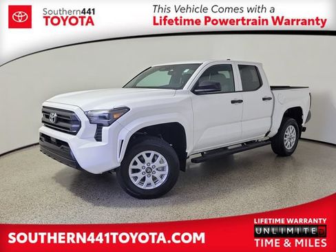 Used 2024 Toyota Tacoma SR RWD image 1